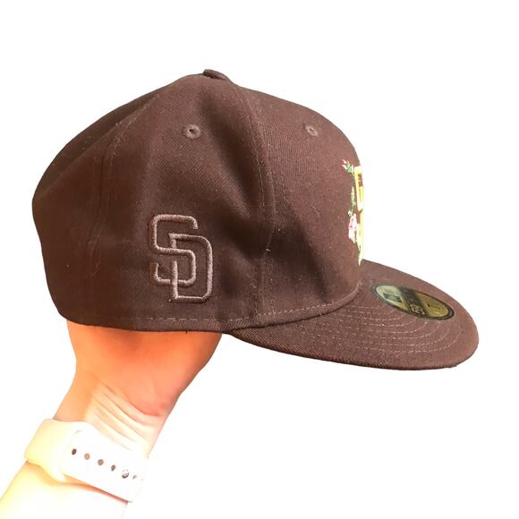 nwt new era san diego padres flower fitted hat 7 1/2 - Picture 4 of 5